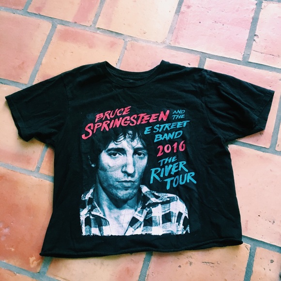 concert tee - Picture 2 of 3